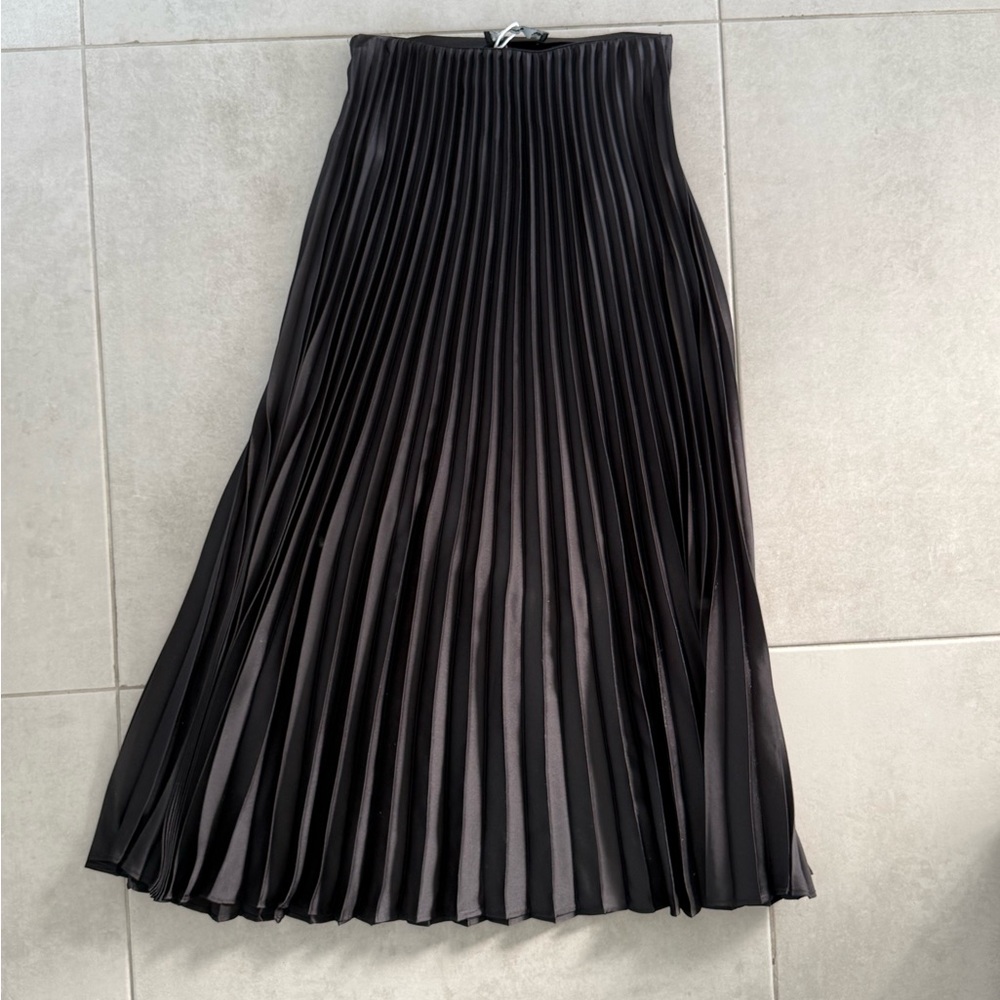 Mango Black Pleated A-Line Skirt